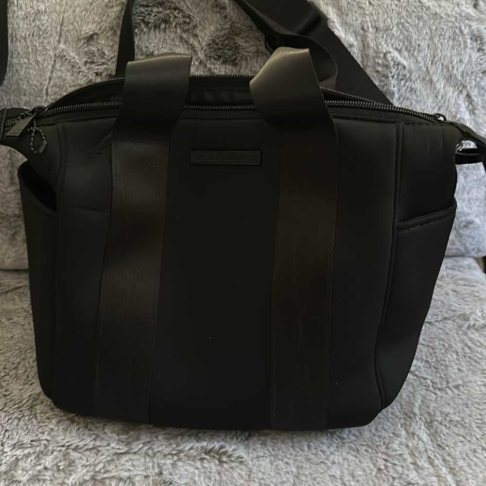 Preloved sling bag